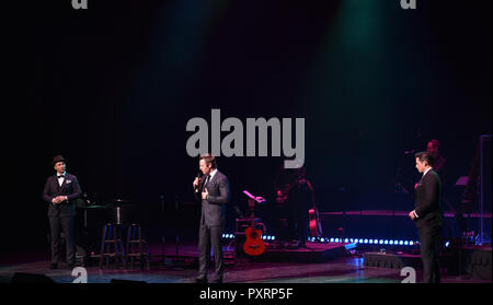 Virginia Beach, Virginia, Stati Uniti d'America. 22 ottobre, 2018. I TENORI IN SANDLER Center in Virginia Beach, Virginia il 22 ottobre 2018. © Jeff Moore 2018 Credit: Jeff Moore/ZUMA filo/Alamy Live News Foto Stock