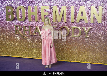 Londra, Regno Unito. 23 Ott, 2018. Lucy Boynton assiste la prima mondiale di "Bohemian Rhapsody' a SSE Wembley Arena. Credito: Gary Mitchell SOPA/images/ZUMA filo/Alamy Live News Foto Stock