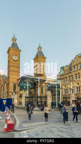 Londra Ottobre 2018. Una vista della stazione di Liverpool Street a Londra Foto Stock