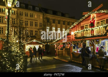 Weihnachtsmarkt auf dem H¯bro Plads, Innenstadt, Kopenhagen, Regione Hovedstaden, Dänemark, Europa, mercatino di Natale sulla Hobro Plads, Centro citta', C Foto Stock