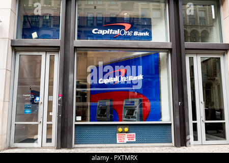 Capitale una filiale di banca nel quartiere di SoHo di New York City. Foto Stock