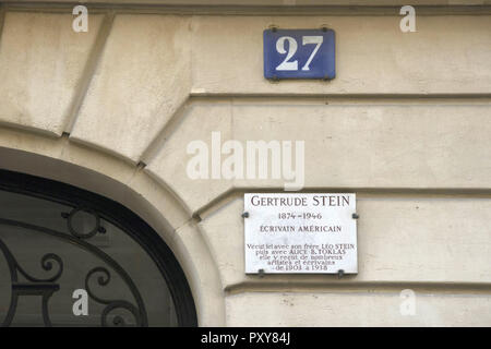 Dettaglio di n. 27 Rue De Fleurus nel 6ème arrondissement di Parigi, Francia. La casa di Gertrude Stein da 1903-1938. Foto Stock