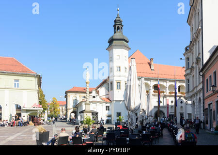 Maribor (Marburg an der Drau): Città di Castello, museo, square Grajski trg in , Stajerska (Stiria), Slovenia Foto Stock