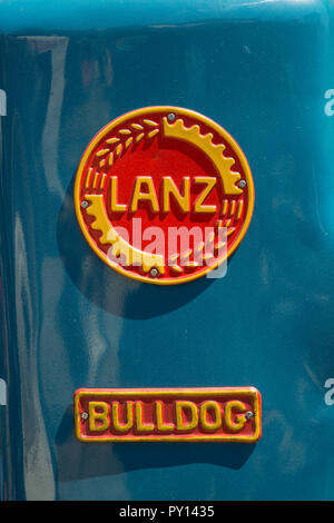 Il logo di Lanz Bulldog, trattore costruito da Heinrich Lanz AG a Mannheim, Baden-Württemberg, Germania Foto Stock