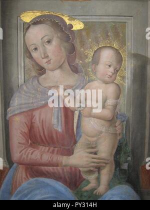 Cagli - Cappella Tiranni - Madonna in trono con Bambino -. Foto Stock