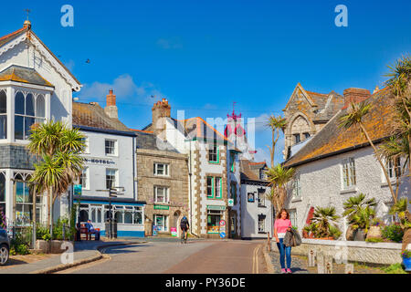 14 Giugno 2018: Marazion, Cornwall, Regno Unito - il paese in estate. Foto Stock