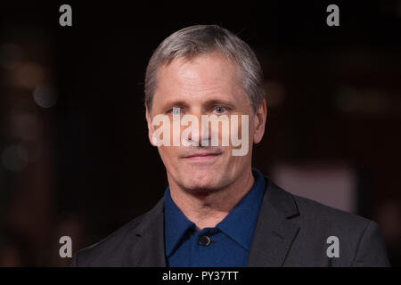 Roma, Italia. 24 ott 2018. Viggo Mortensen tappeto rosso del film "Libro verde" il 24 ottobre 2018 alla Festa del Cinema di Roma Credito: Matteo Nardone/Pacific Press/Alamy Live News Foto Stock