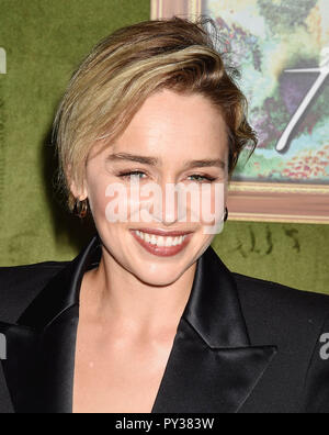 EMILIA CLARKE inglese attrice cinematografica al film HBO 'My la cena con Herve' Premiere a Paramount Studios il 4 ottobre 2018 in Hollywood, la California. Photo: Jeffrey Mayer Foto Stock