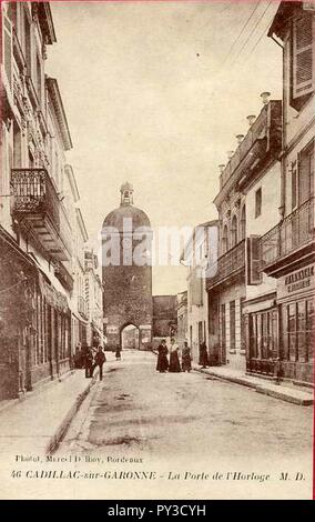 Cadillac-sur-Garonne - Porte de l'Horloge 1d. Foto Stock