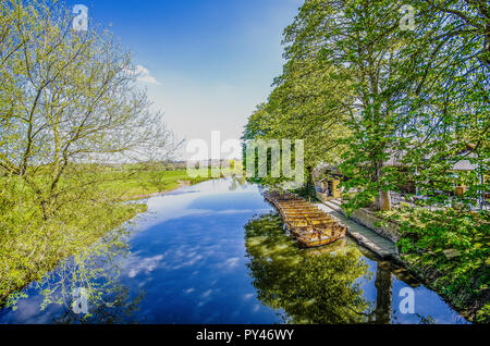 Bella Dedham vale in Essex, famoso per John Constable il famoso pittore, conosciuto anche come Constable Country, Foto Stock