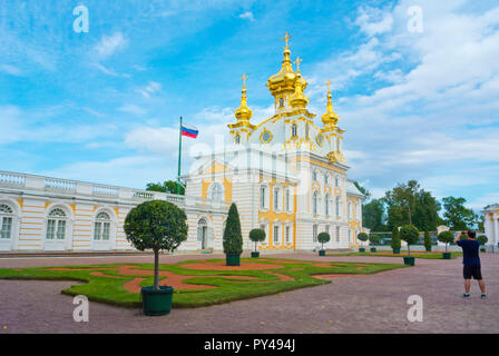 Palace Cattedrale dei Santi Pietro e Paolo Peterhof, nei pressi di San Pietroburgo, Russia Foto Stock