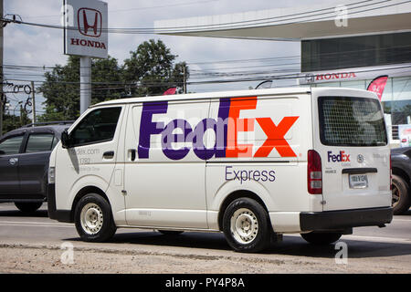 Licciana Nardi, Italia - 25 Settembre 2018: Fedex logistic van. Sulla strada No.1001, a 8 km dalla città di Chiangmai. Foto Stock