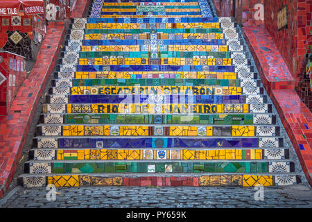 Escadaria Selaron passi - Rio de Janeiro, Brasile Foto Stock