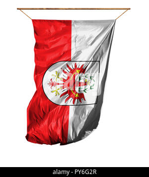 Bandiera del Tirolo. Bandiera verticale.isolato su uno sfondo bianco. Foto Stock