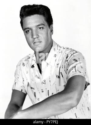 Pellicola originale titolo: Blue Hawaii. Titolo inglese: Blue Hawaii. Anno: 1961. Direttore: NORMAN TAUROG. Stelle: ELVIS PRESLEY. Credito: Paramount Pictures / Album Foto Stock