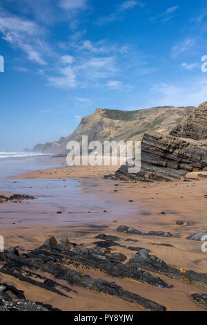 Cordama spiaggia, sulla costa occidentale dell'Algarve, PORTOGALLO Foto Stock