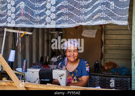 In Kirghizistan, Och provincia, Och città, vecchio bazar Foto Stock