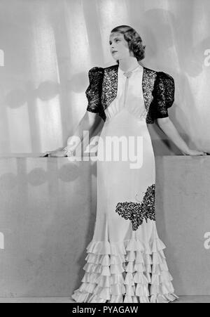 L'attrice svedese Ingrid Bergman, 1915-1982. L'attrice svedese con una carriera internazionale. Il più famoso per i suoi ruoli in film Casablanca e famoso. Nella foto qui 1938 Foto Stock