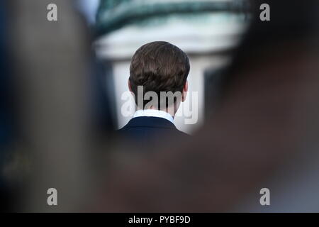 Vienna, Austria. 26 ottobre 2018. Spettacolo delle forze Armate austriache durante la festa nazionale a Vienna in Piazza degli Eroi. La foto mostra il Cancelliere Sebastian Kurz (ÖVP). Credit: Franz PERC/Alamy Live News Foto Stock