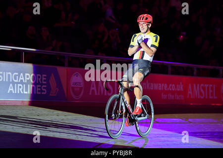 Londra, Regno Unito. 26 ott 2018. Henning Bommel (DEU) nel corso di Sei Giorni per Londra 2018 a Lee Valley Velopark, Queen Elizabeth Olympic Park il Venerdì, 26 ottobre 2018. Londra Inghilterra. (Solo uso editoriale, è richiesta una licenza per uso commerciale. Nessun uso in scommesse, giochi o un singolo giocatore/club/league pubblicazioni.) Credito: Taka Wu/Alamy Live News Foto Stock