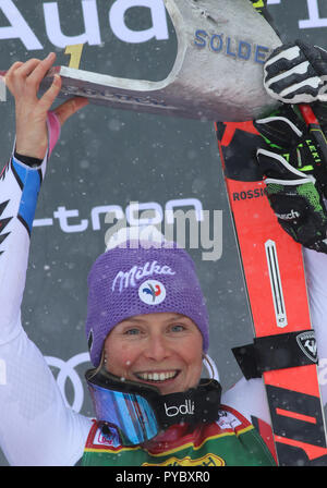 Solden, Austria. 27 ott 2018. FIS sci alpino, onorevoli Slalom Gigante; Tessa Worley (FRA) Credito: Azione Sport Plus/Alamy Live News Foto Stock