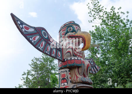 Totem dell'Aquila Foto Stock