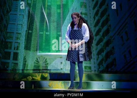 Berlino, Germania. 25 ott 2018. Berlino, Germania, 25 ottobre 2018, prove di 'Der Zauberer von Oz' in Komische Oper. Credito: Beata Siewicz/Pacific Press/Alamy Live News Foto Stock