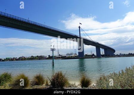 Westgate Bridge vista da Westgate Park, Melbourne Foto Stock