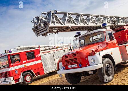 Ceca vigili del fuoco auto - vigili del fuoco - Hasiči ČR / hasičské auto / integrovaný záchranný system IZS Foto Stock