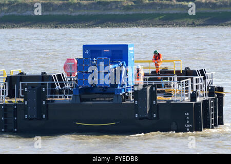 Mampaey Industrie Offshore Dock intelligente sistema di bloccaggio sul nuovo Woolwich Ferry docking pontoon Foto Stock