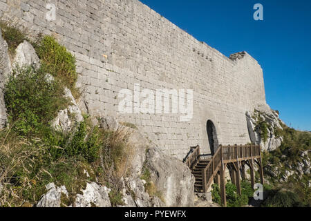 Montsegur,comune,a,Ariège,dipartimento,sud,d,Francia,.Famosa,per, Cataro,Castle,fort,fortezza,fortificazione,a,hilltop,castello di Montsegur,francese, Foto Stock