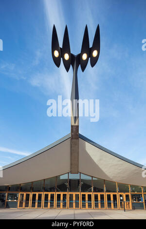 David S. Ingalls pista da hockey per la Yale University di New Haven, Connecticut, USA, progettato dall'architetto Eero Saarinen, costruito tra il 1953 e il 1958. Foto Stock