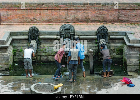 Public area lavaggio, Kathmandu, Nepal Foto Stock