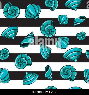 Ocean seamless pattern con conchiglie colorate su le strisce bianche e nere sfondo. illustrazione vettoriale Illustrazione Vettoriale