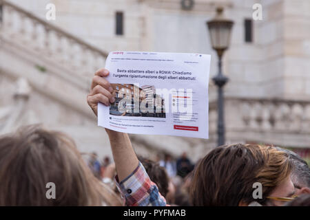 Roma, Italia. 27 ott 2018. La dimostrazione in Piazza del Campidoglio a Roma con centinaia di cittadini romani per difendere la dignità di Roma Credito: Matteo Nardone/Pacific Press/Alamy Live News Foto Stock