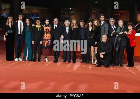 Roma, Italia. 27 ott 2018. Roma Cinema Fest 2018. Festa del Cinema di Roma. Tappeto rosso movie magiche notti. Nella foto: Il cast Credit: Indipendente Agenzia fotografica/Alamy Live News Foto Stock