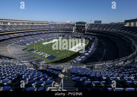 San Diego CA. 27 ott 2018. Lo Stadio Qualcomm vista prima la Marina vs Norte Dame gioco presso Qualcomm Stadium di San Diego, CA. il 27 ottobre 2018 (foto di Jevone Moore) Credito: csm/Alamy Live News Foto Stock