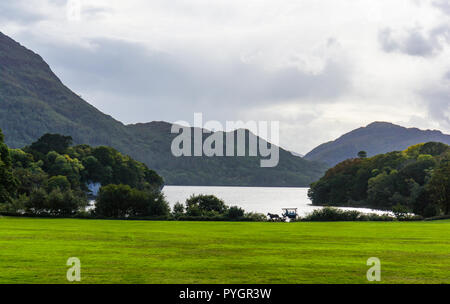 Vista panoramica del Lago di Killarney in parco vicino Muckross House in Killarney Kerry, Irlanda Foto Stock
