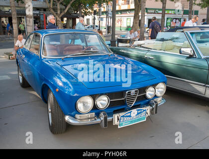 Alfa Romeo 1750 GT Veloce. Classic Car Meeting in Torremolinos Málaga, Spagna. Foto Stock