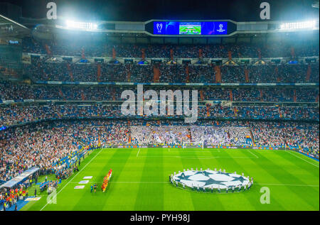 Champions League Football Match, momenti precedenti. Santiago Bernabeu, Madrid, Spagna. Foto Stock