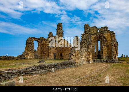 Castello di Tynemouth e Priory Foto Stock