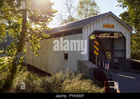 Keller mulino del ponte di coperta, Amish country, Lancaster County Pennsylvania, STATI UNITI D'AMERICA Foto Stock