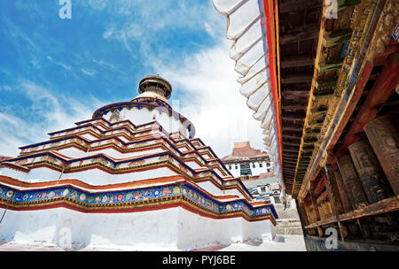 Vista del tempio a Gyantse, Tibet Foto Stock