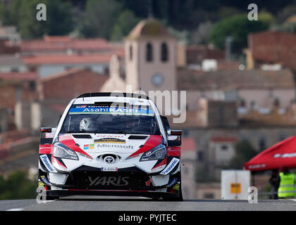 Riudecanyes, Barcelona, Spagna. 28 ott 2018. FIA World Rally Championship di Spagna; Jari Matti Latvala - Iikka Anttilla di Toyota Racing Gazoo WRT alla fine della tappa di credito: Azione Sport Plus/Alamy Live News Foto Stock