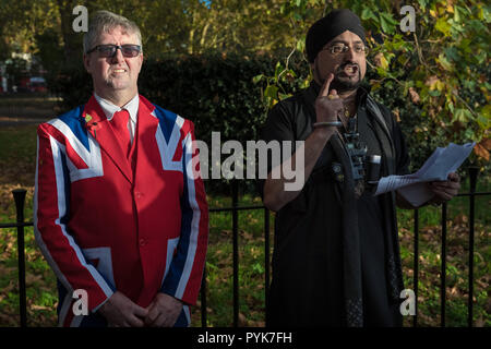 Londra, Regno Unito. 28 ottobre, 2018. La predicazione e dibattiti a Speakers' Corner, il parlare in pubblico angolo nord-est di Hyde Park. Credito: Guy Corbishley/Alamy Live News Foto Stock