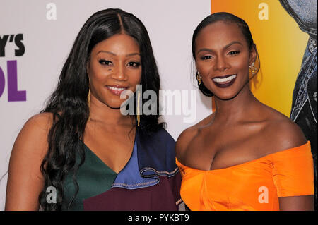 NEW YORK, NY - 28 ottobre: Tiffany Haddish e Tika Sumpter partecipare a "Nessuno il fool' New York Premiere a AMC Lincoln Square Theatre su ottobre 28, 2018 a New York City. Credito: Ron Adar/Alamy Live News Foto Stock