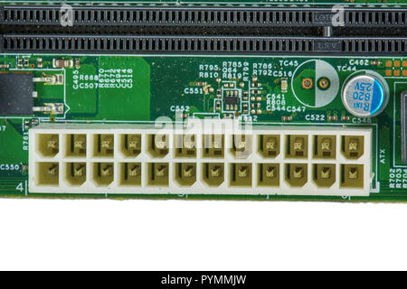 I componenti della scheda madre. Includono chip IC, presa CPU, il dissipatore di calore e molti porta. Foto Stock