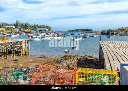 Piccolo borgo di pescatori e il porto di Corea sulla costa dell'Oceano Atlantico del Maine negli Stati Uniti Foto Stock