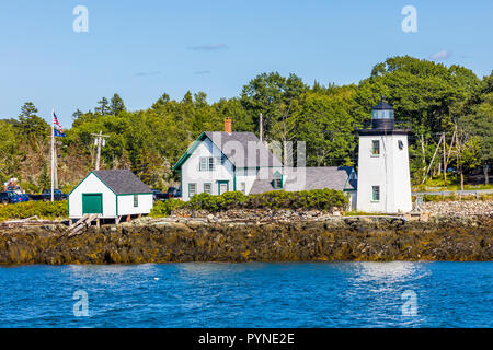 Grindle punto luce su Islesboro isola nella baia di Penobscot nel Maine negli Stati Uniti Foto Stock