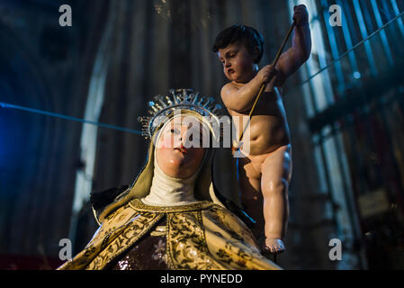 Scultura di santa Teresa d Avila. Museo della Cattedrale. Salamanca, Castilla y Leon, Spagna, Europa Foto Stock